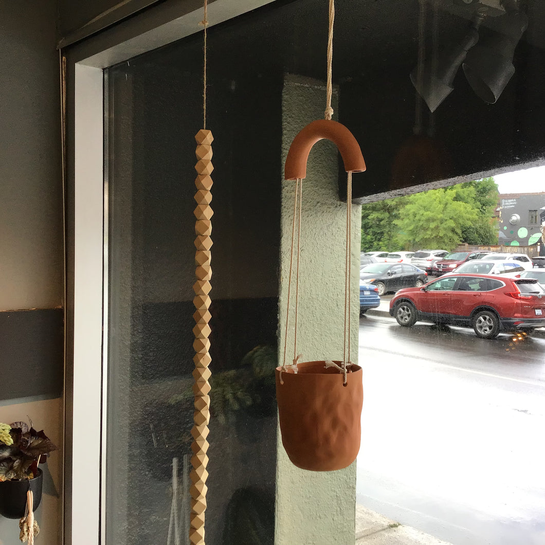 Motif Hanging Pot