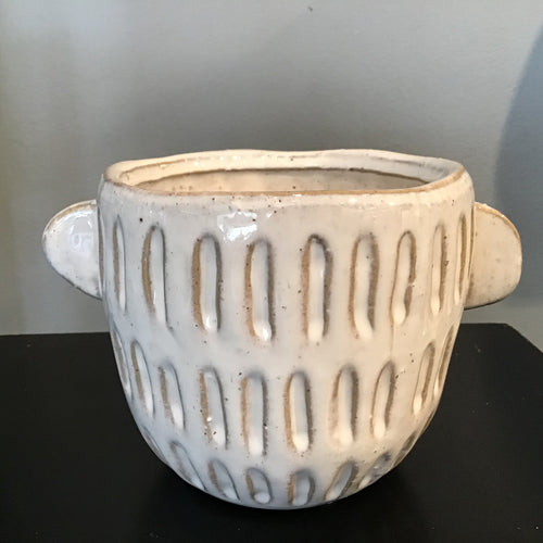 Ceramic pot with handles